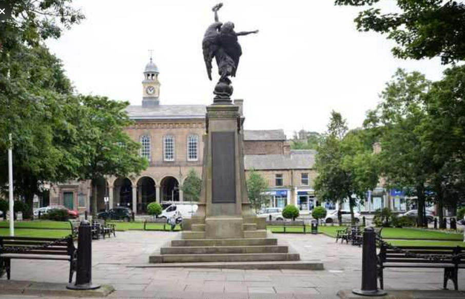 Norfolk Square Glossop